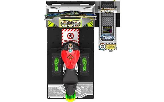 Ταχύτητα ενιαίος-φορέων που συναγωνίζεται τη GP διαδρομή Moto, λειτουργούσα με κέρματα μηχανή Arcade που χρησιμοποιείται στις λεωφόρους αγορών